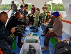 Patroli Gabungan Sat Pol Airud Polresta Manado dan Imigrasi Sisir Kawasan Taman Laut Bunaken.